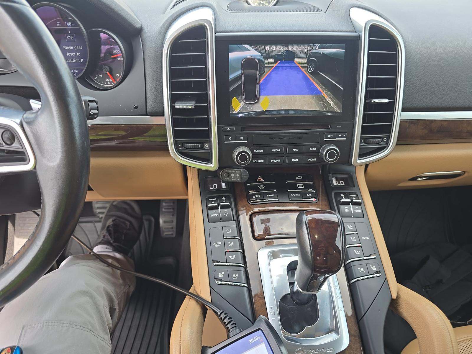 2018 Porsche Cayenne Platinum Edition AWD