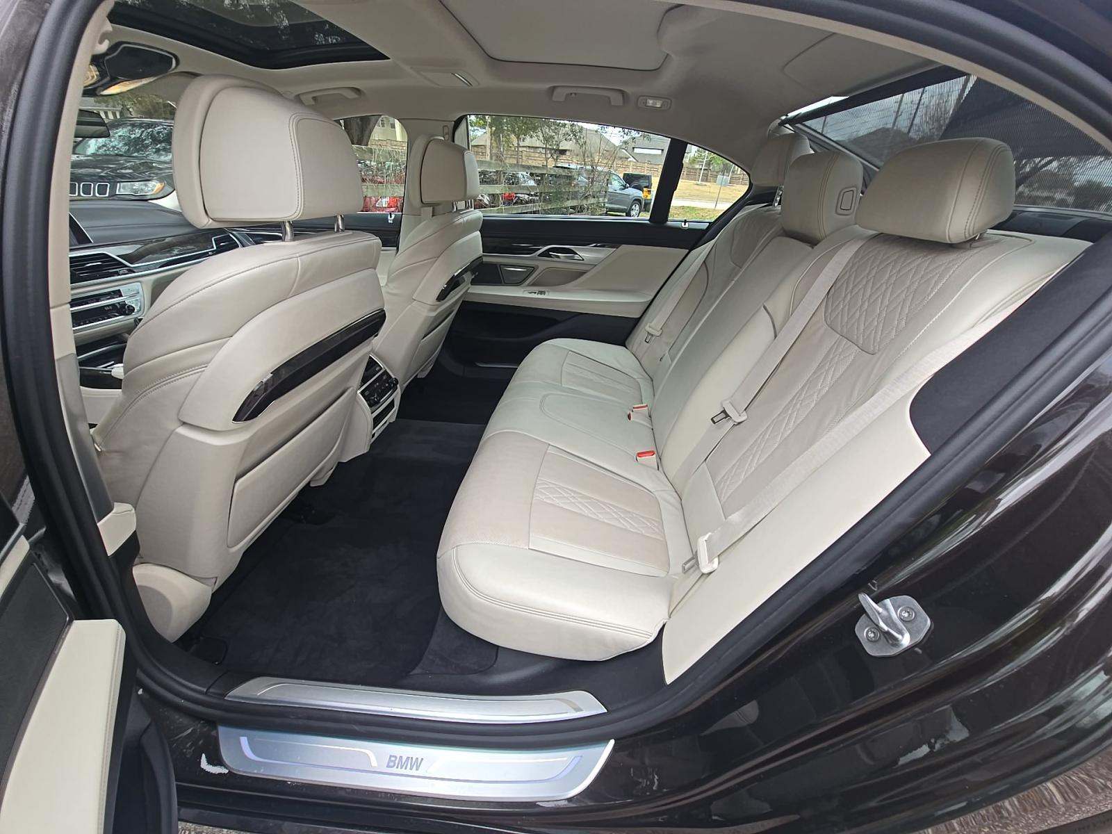 2016 BMW 7 Series 740i RWD