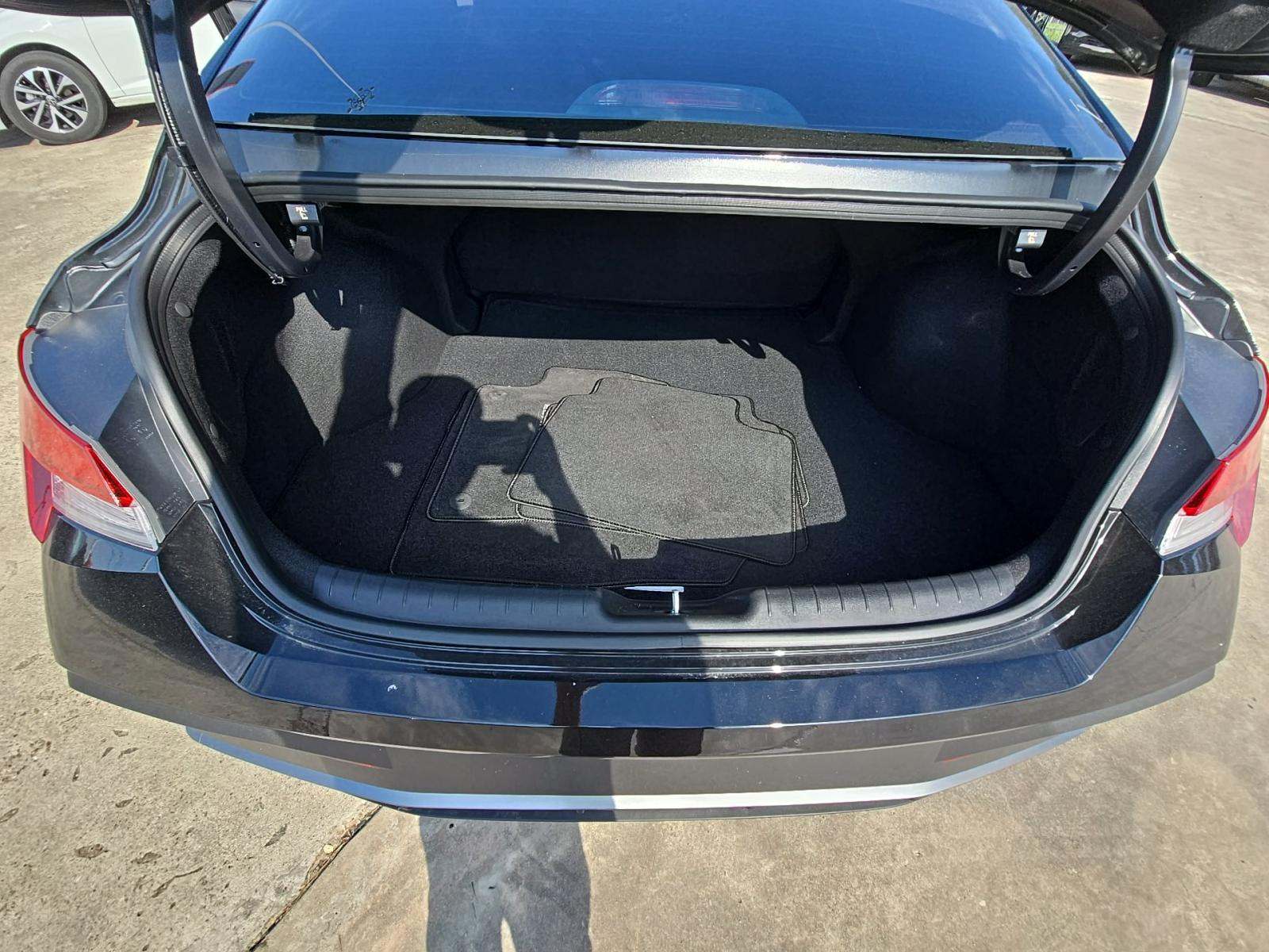 2025 Hyundai Elantra SEL Sport FWD