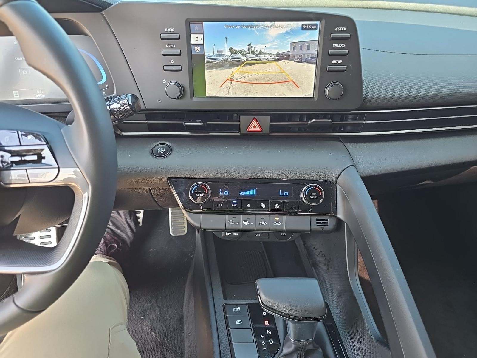 2025 Hyundai Elantra SEL Sport FWD