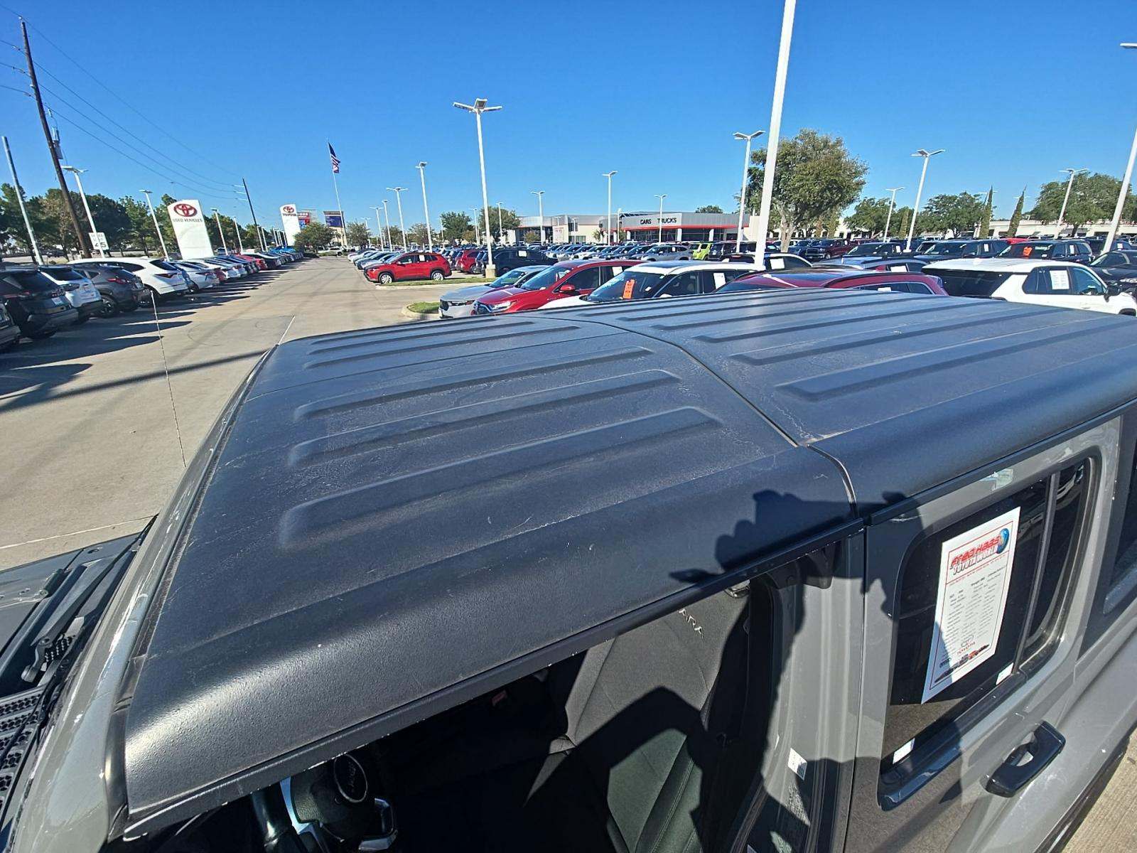 2021 Jeep Wrangler Unlimited Sahara AWD