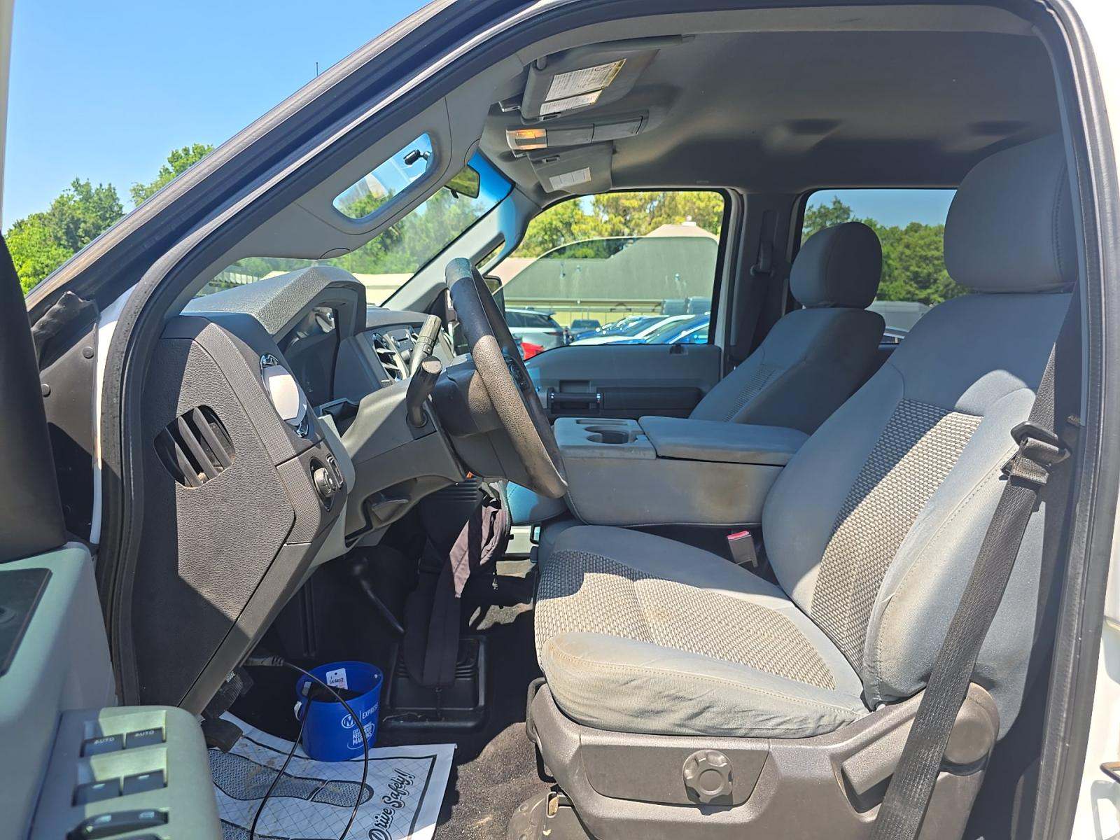 FORD F-250 - 2