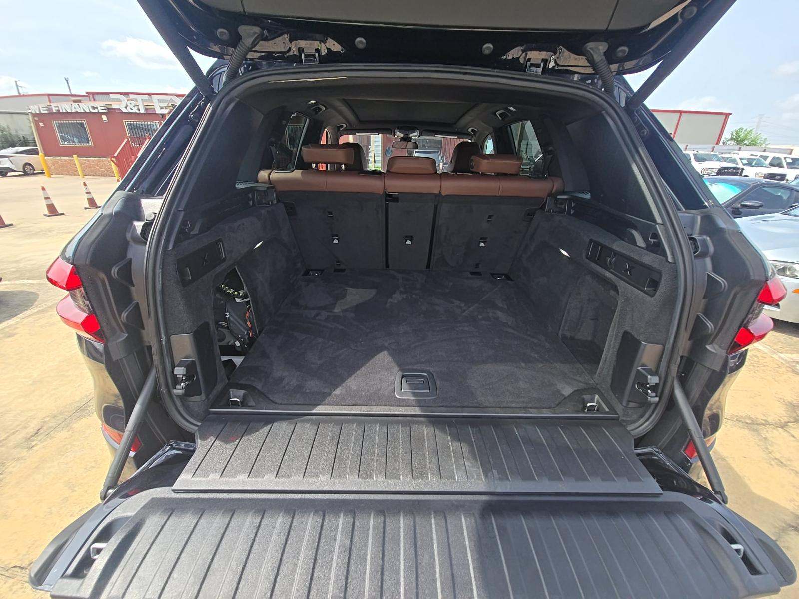 2023 BMW X5 xDrive40i AWD