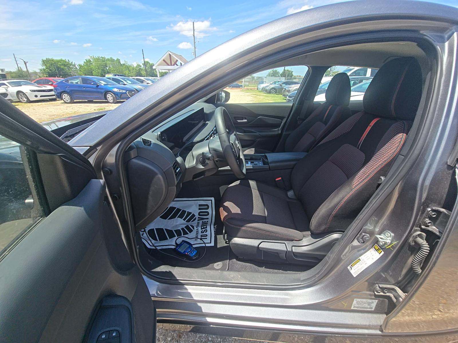 NISSAN SENTRA - 2