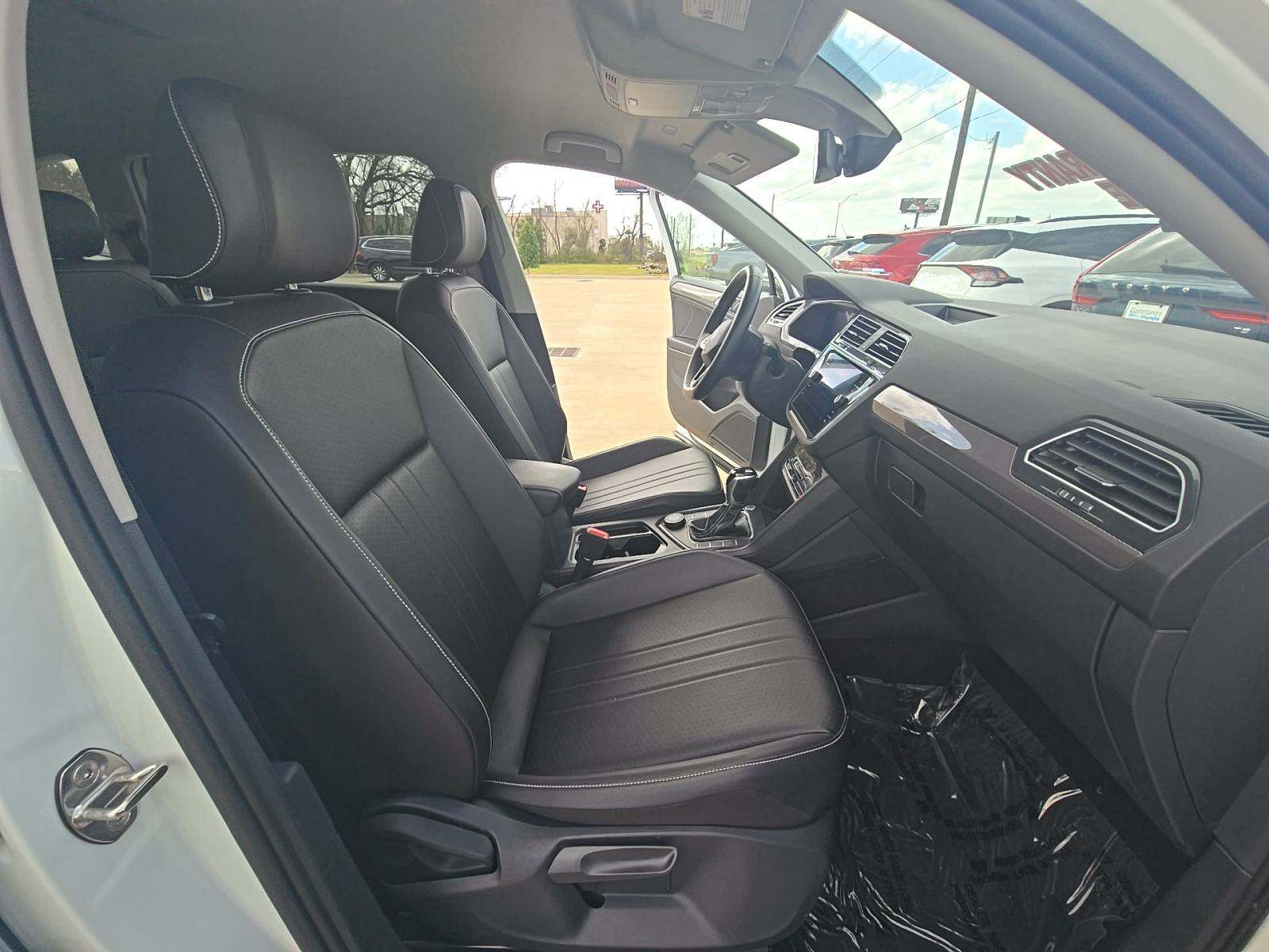 2022 Volkswagen Tiguan 2.0T SE AWD