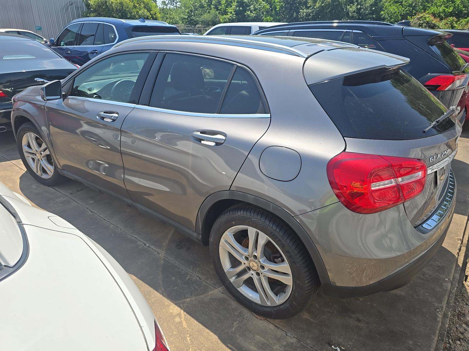 MERCEDES-BENZ GLA-CLASS - 2