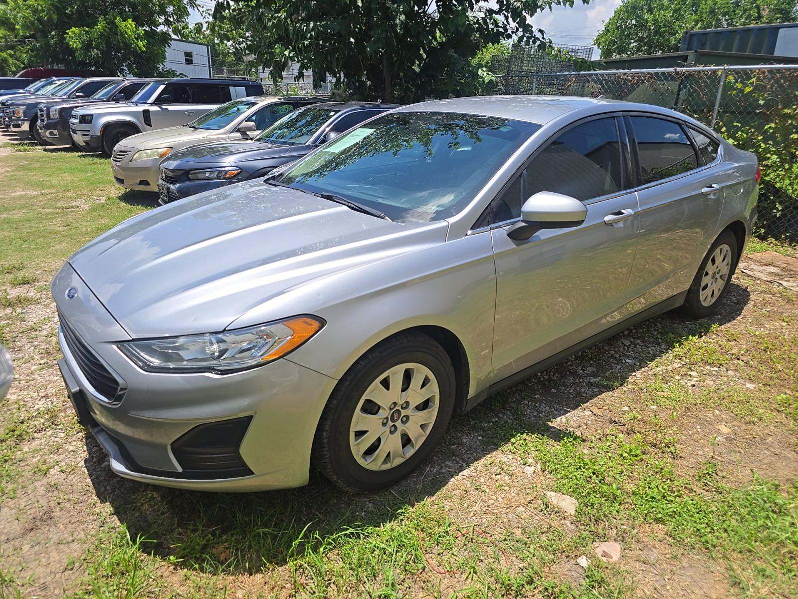 FORD FUSION - 1