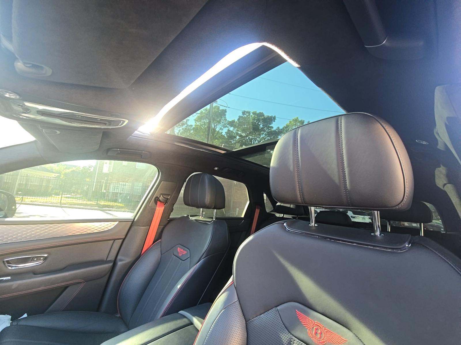2023 Bentley Bentayga V8 AWD
