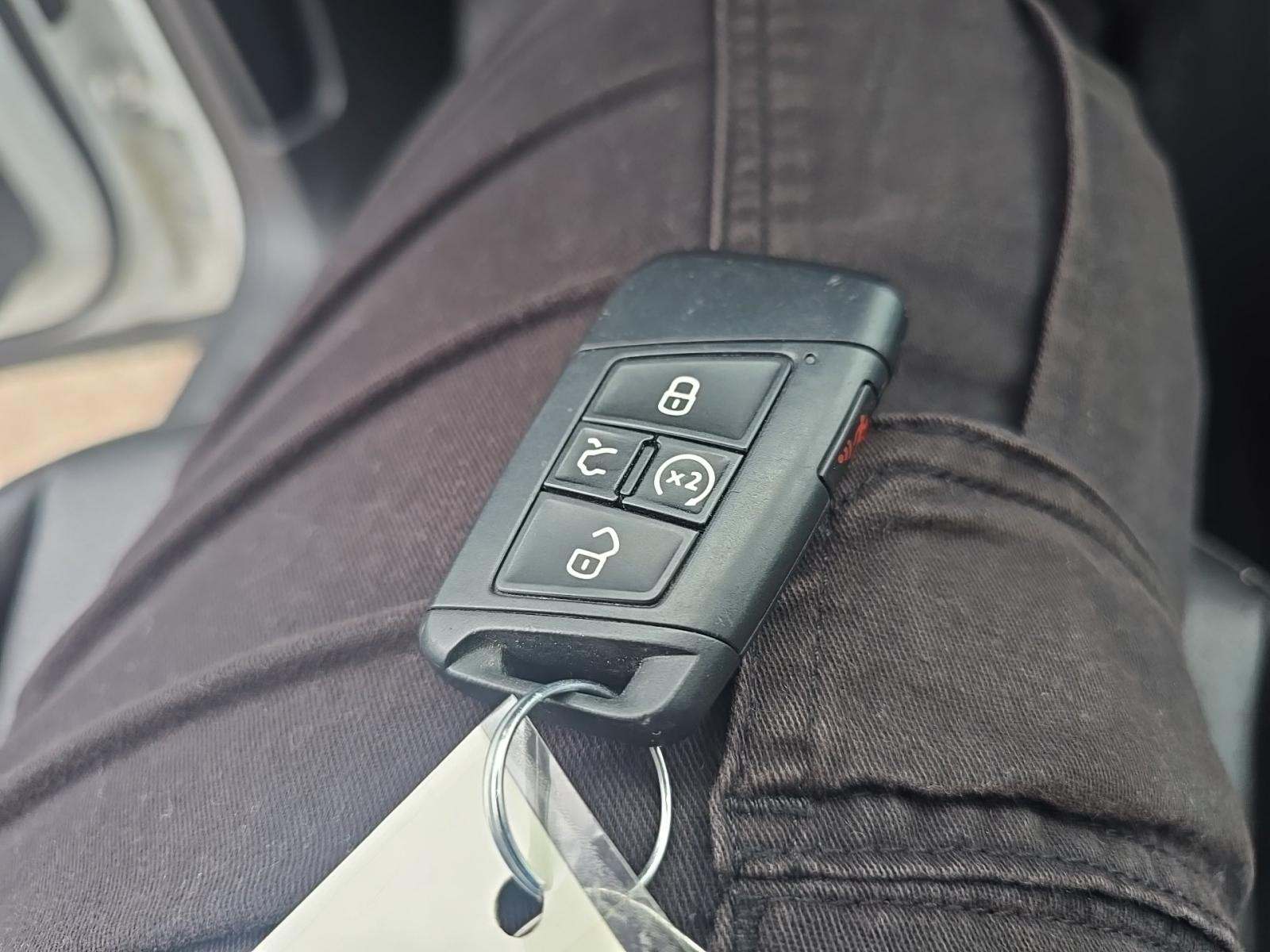 2022 Volkswagen Tiguan 2.0T SE AWD