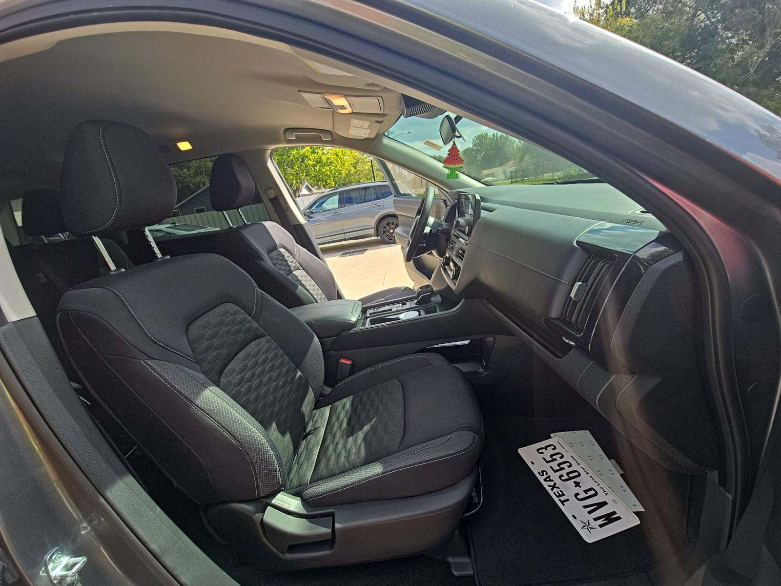 2024 Nissan Pathfinder S FWD