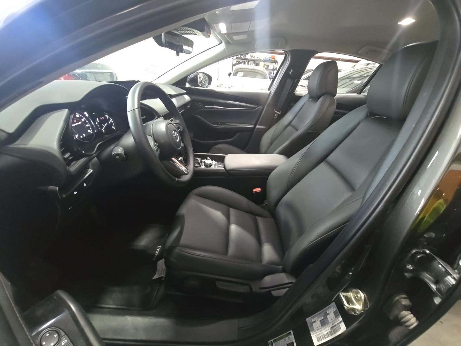 2025 MAZDA MAZDA3 2.5 S FWD