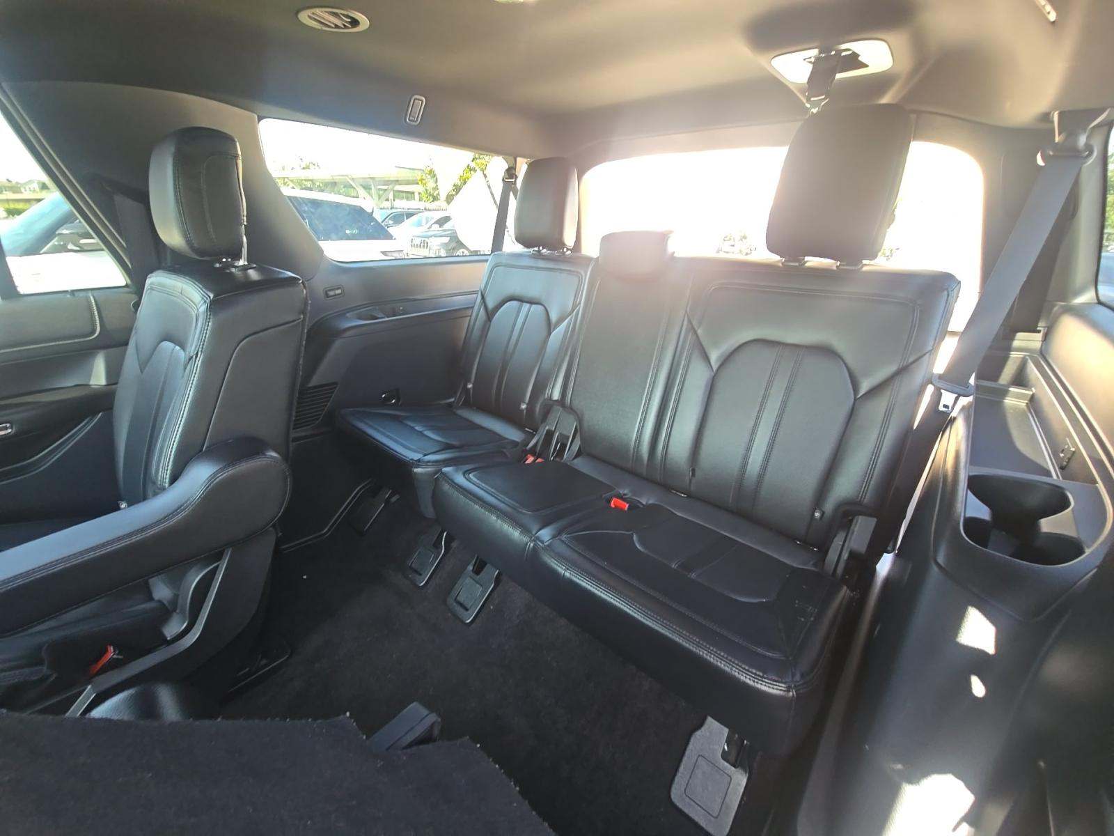 FORD EXPEDITION MAX - 10