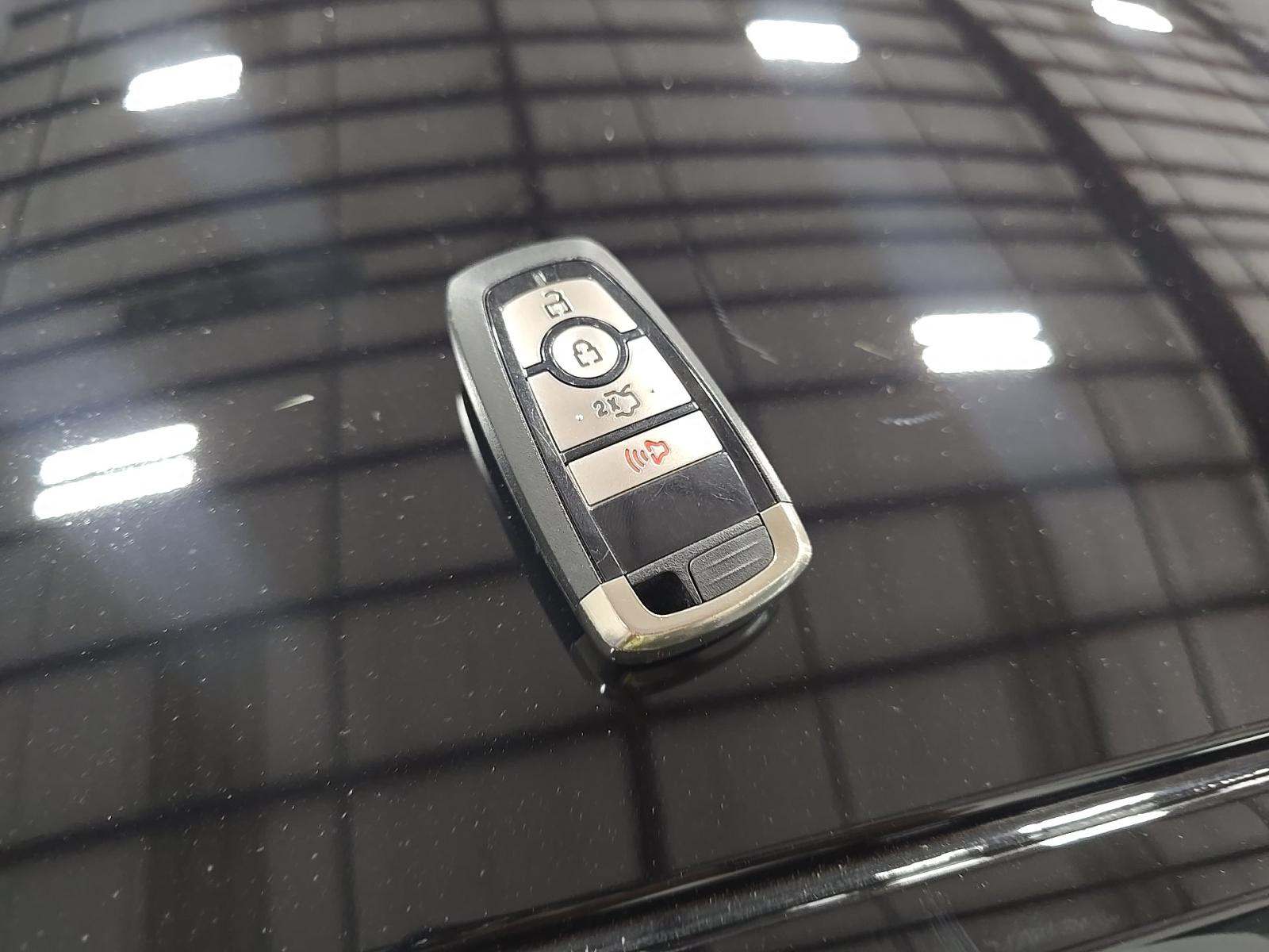 FORD MUSTANG - 8