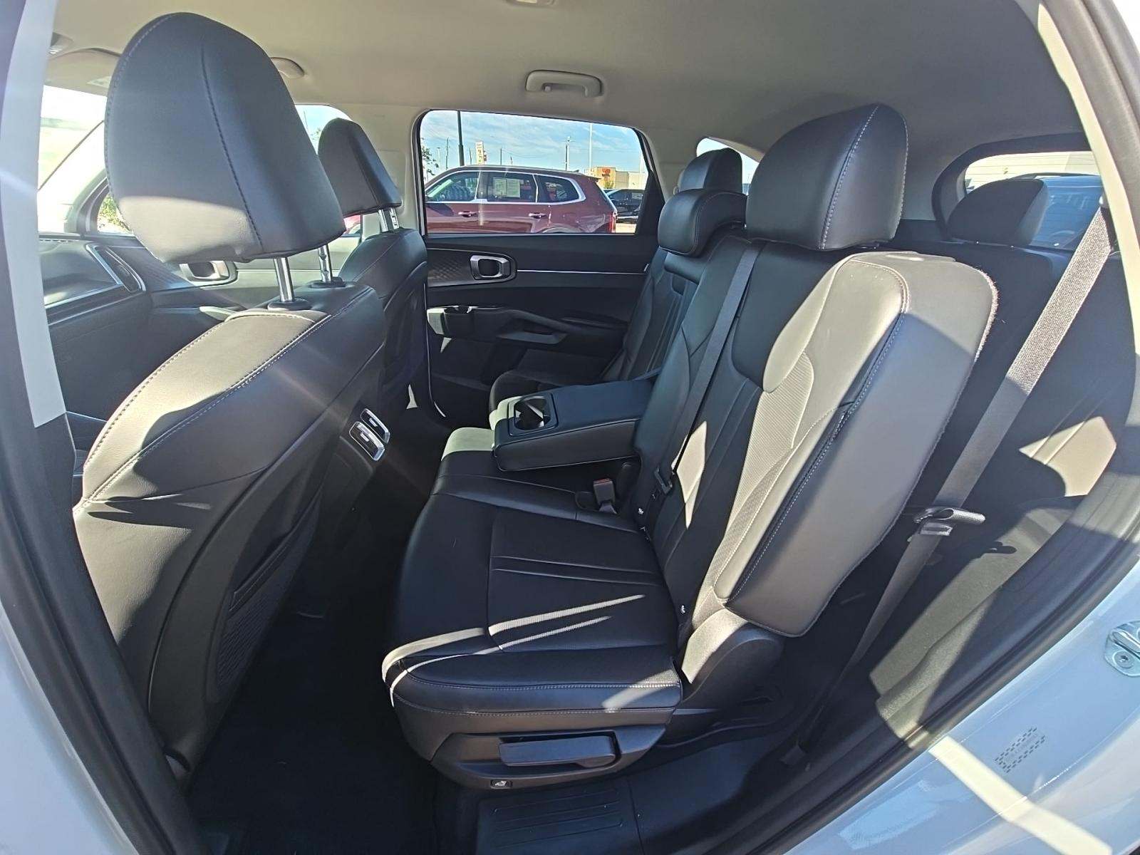 2024 Kia Sorento S FWD