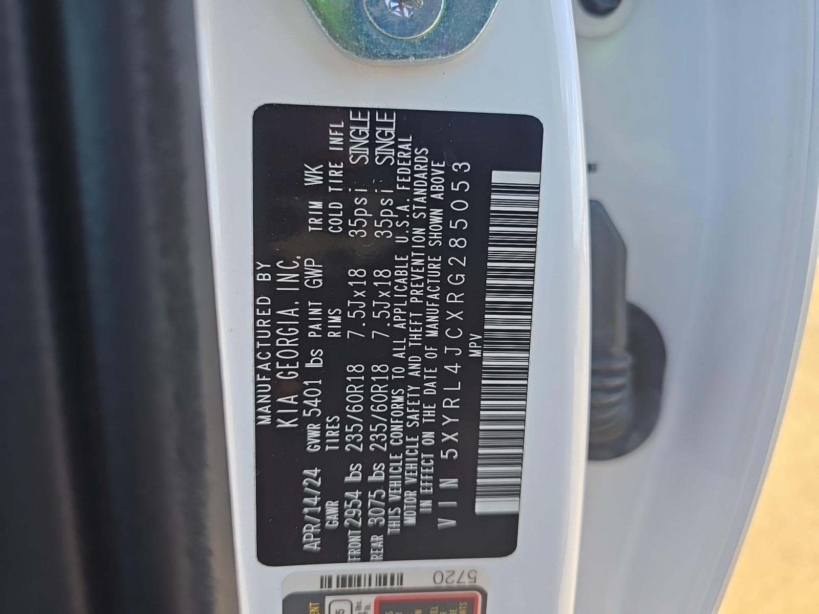 2024 Kia Sorento S FWD