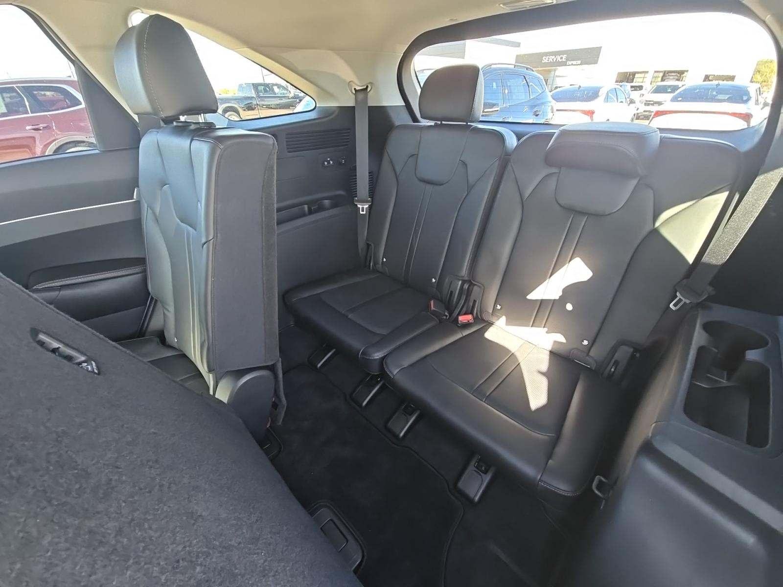 2024 Kia Sorento S FWD