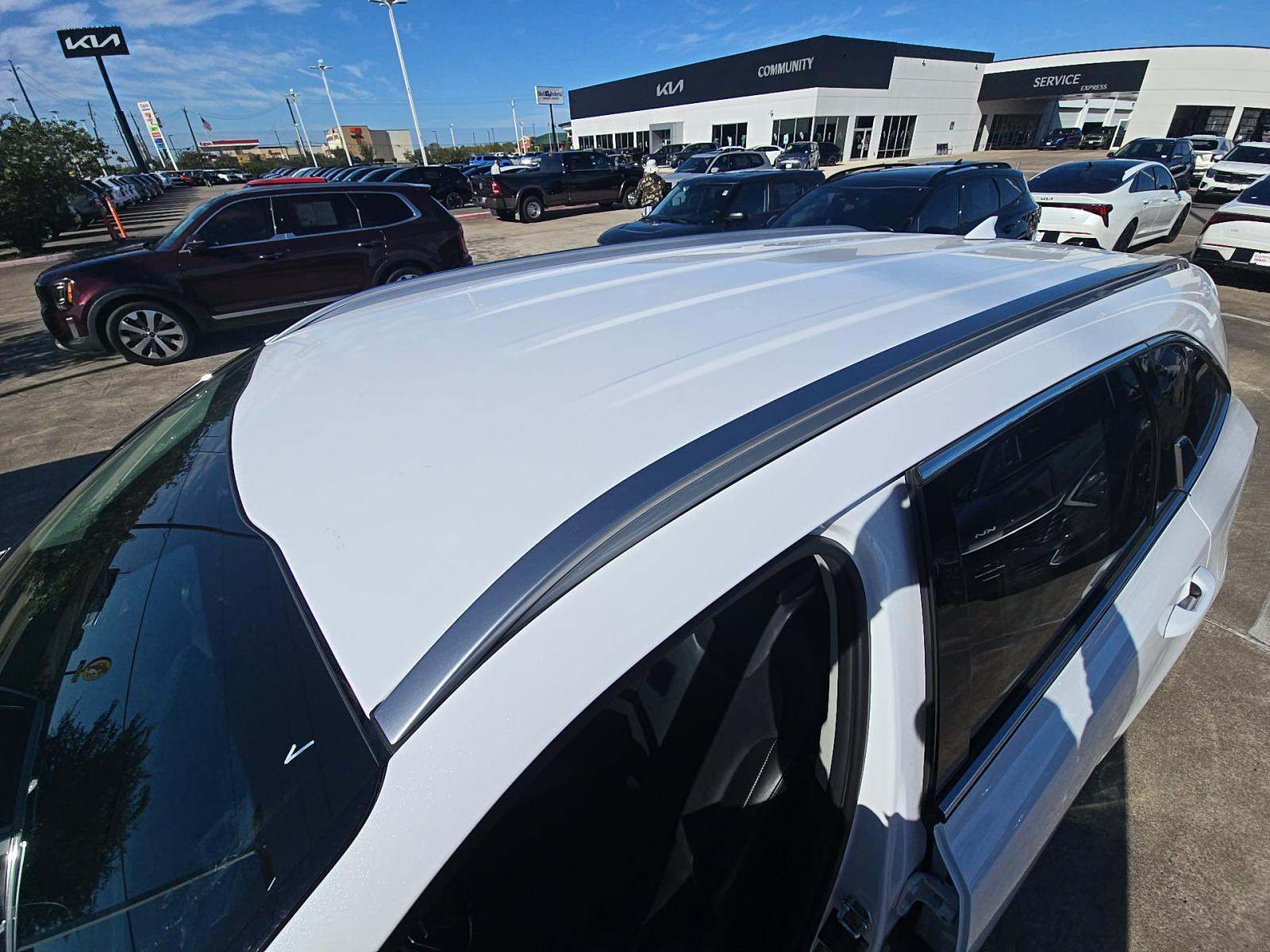 2024 Kia Sorento S FWD