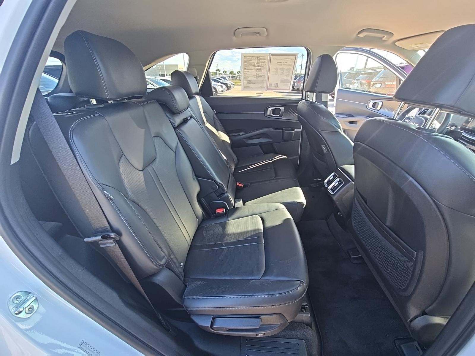 2024 Kia Sorento S FWD