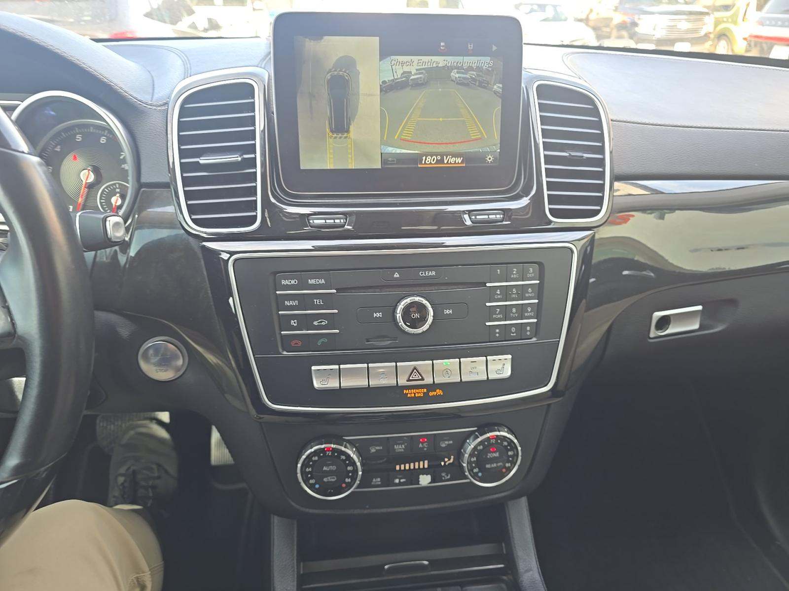 MERCEDES-BENZ GLS - 6