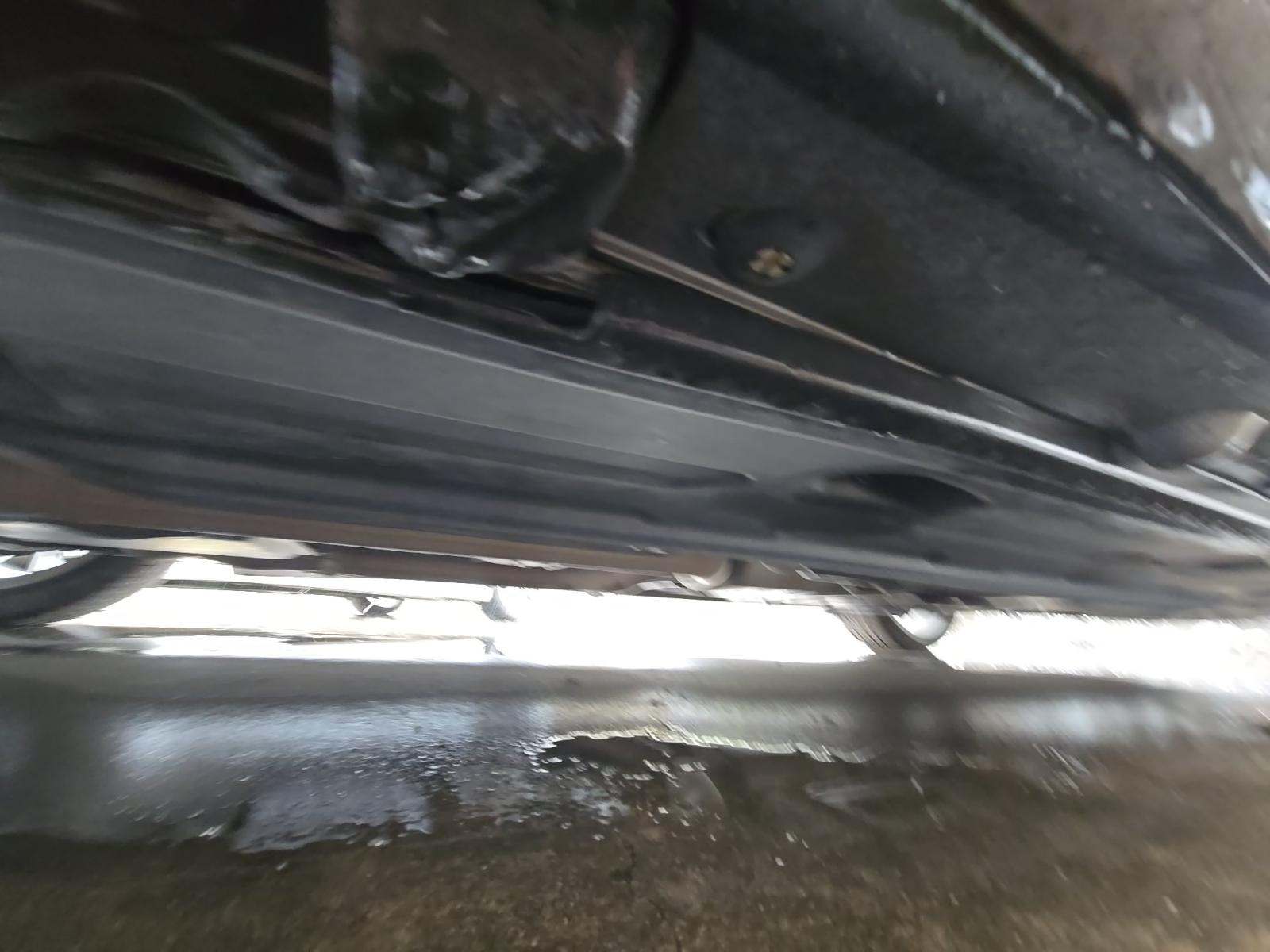 MERCEDES-BENZ E-CLASS - 7