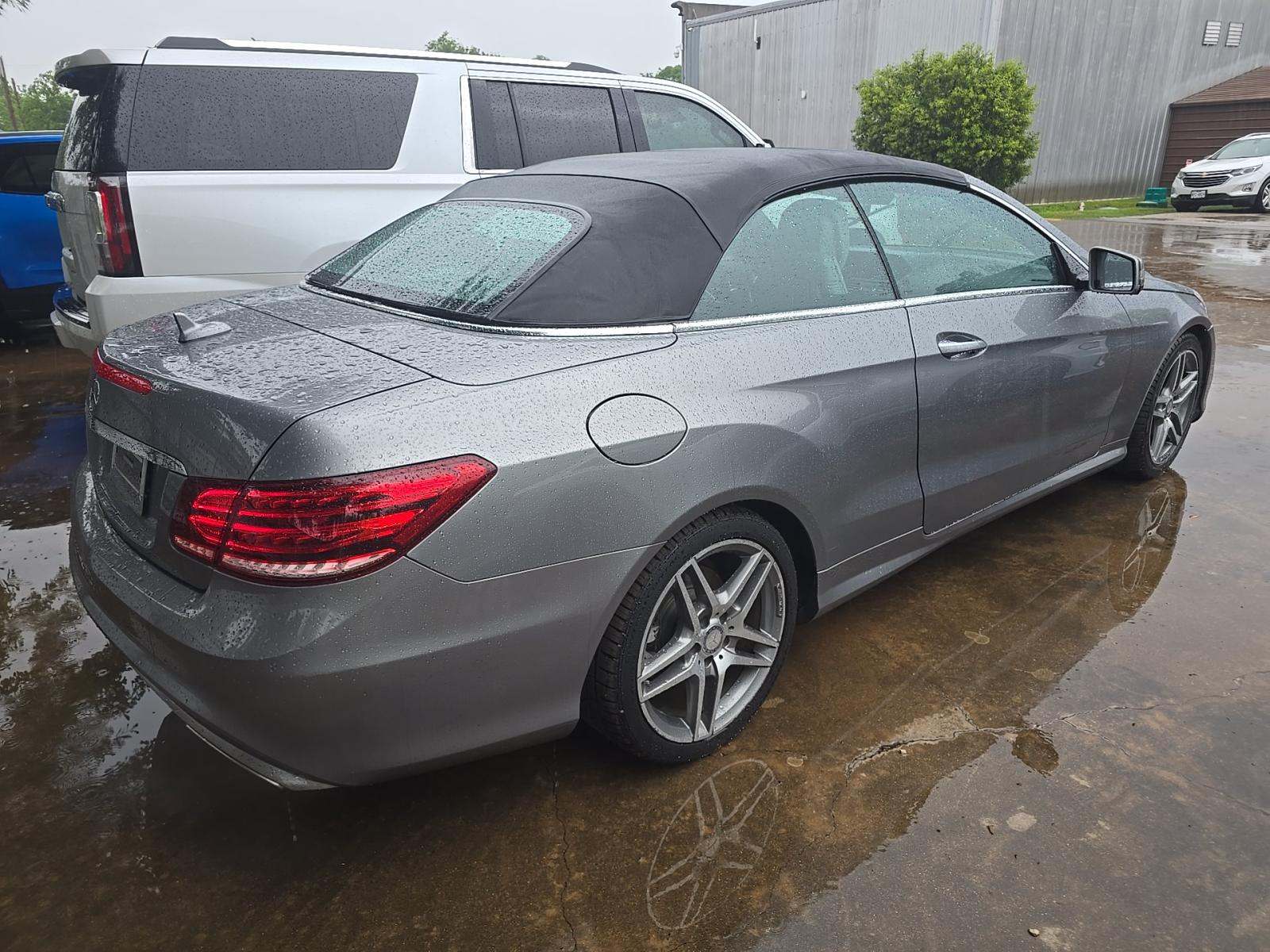 MERCEDES-BENZ E-CLASS - 3