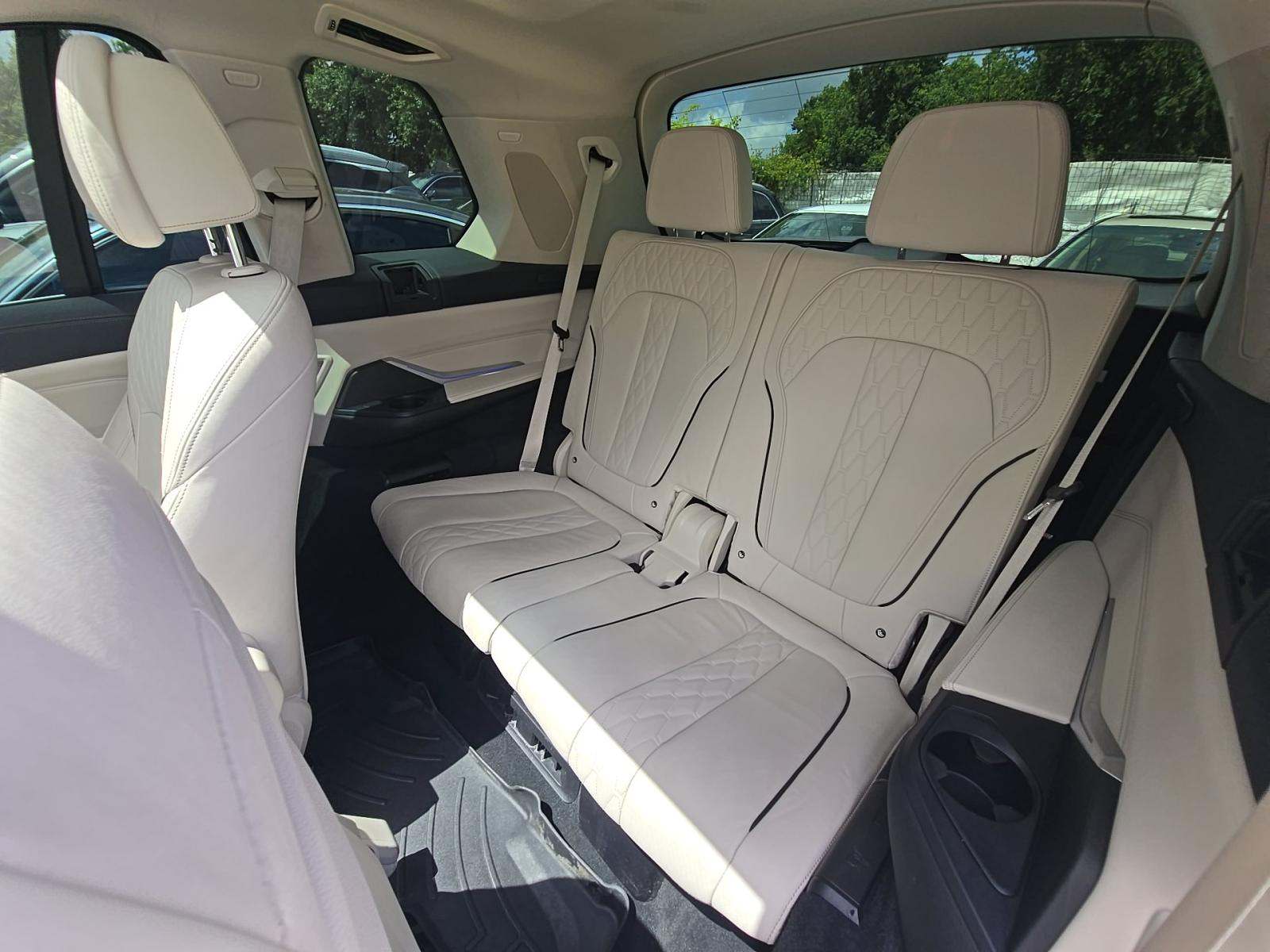 2021 BMW X7 xDrive40i AWD