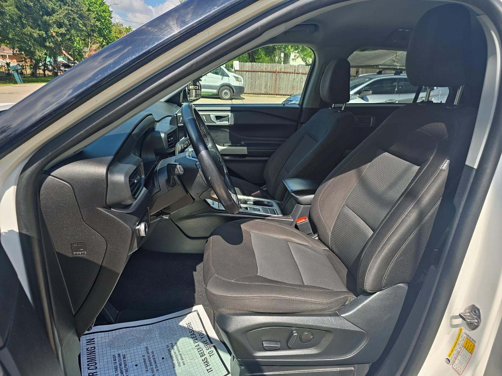 2022 Ford Explorer XLT RWD