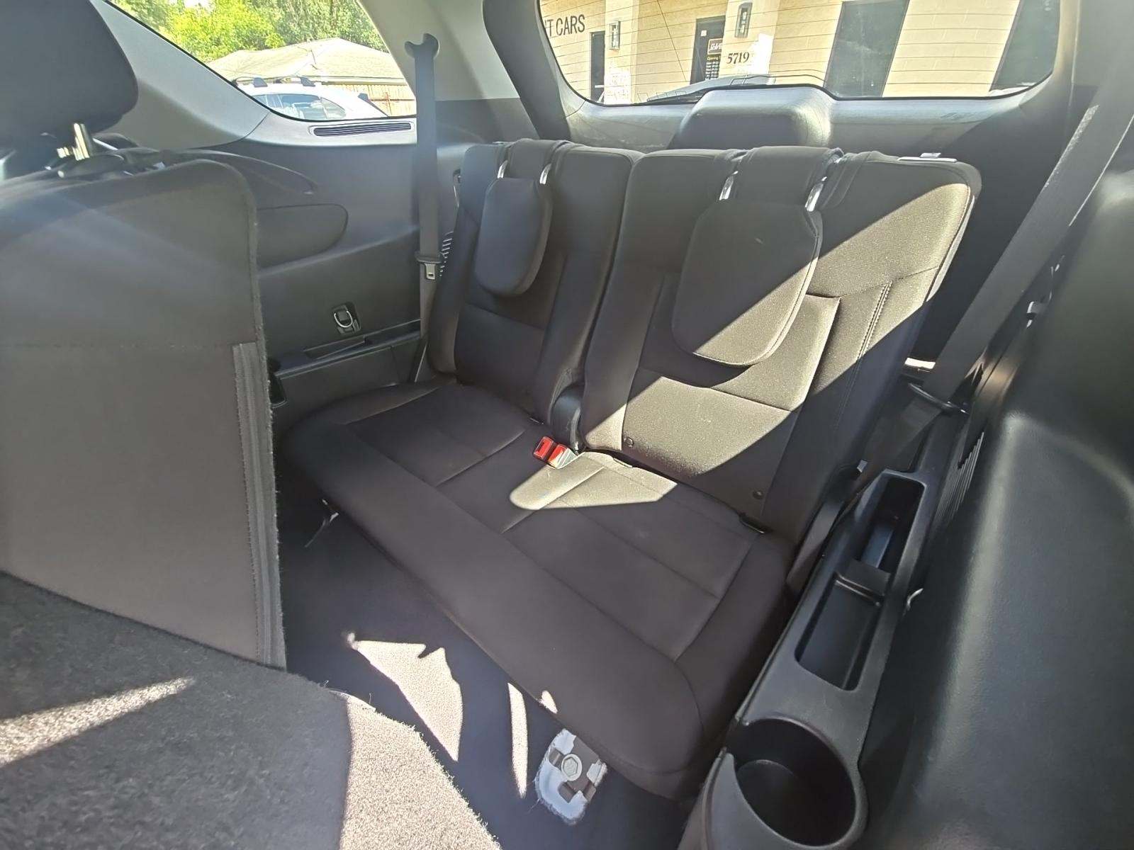 2022 Ford Explorer XLT RWD