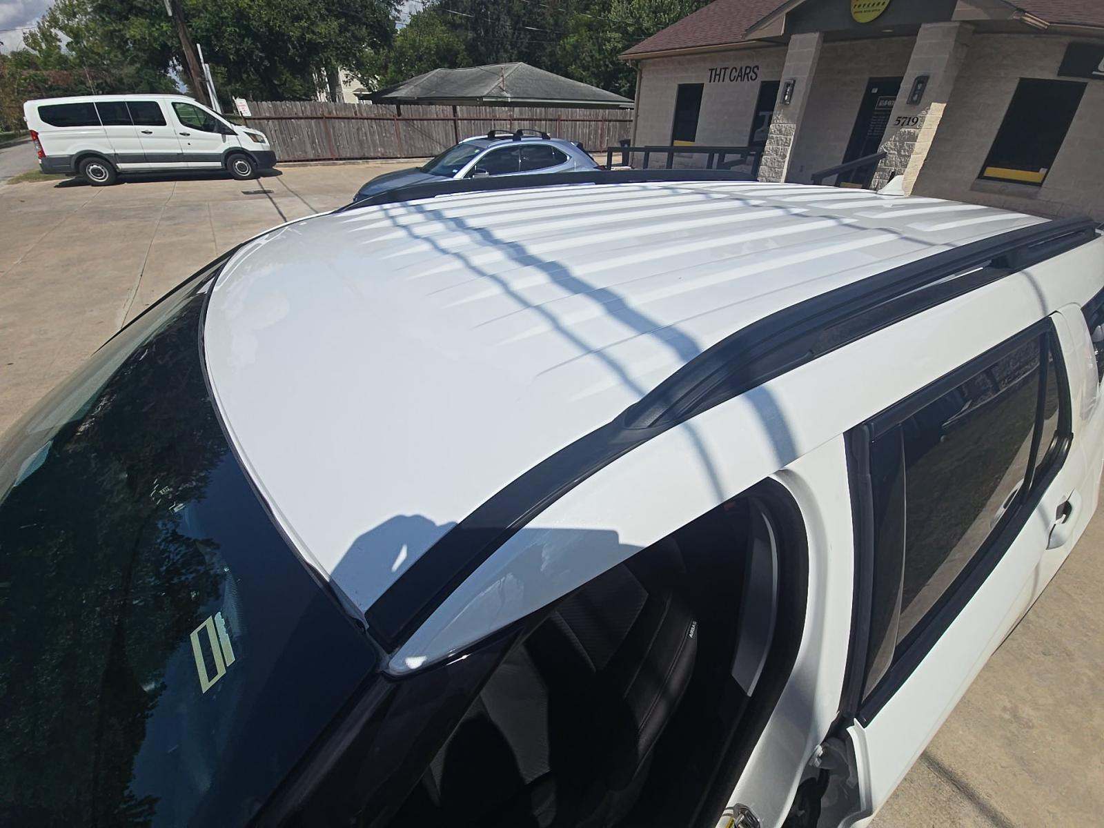 2022 Ford Explorer XLT RWD