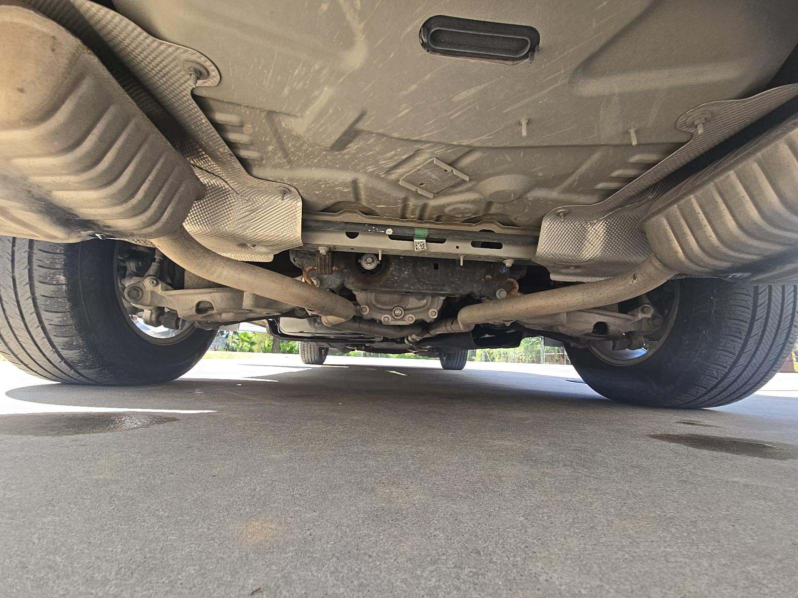 2022 Ford Explorer XLT RWD