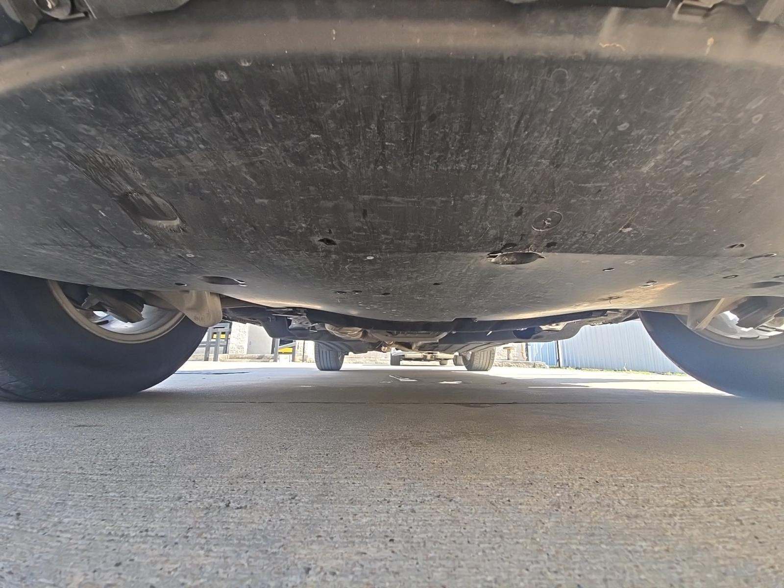 2022 Ford Explorer XLT RWD