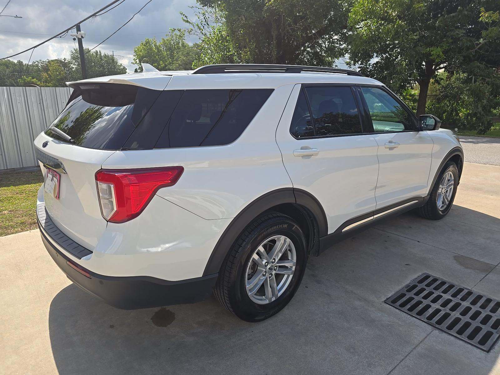 2022 Ford Explorer XLT RWD