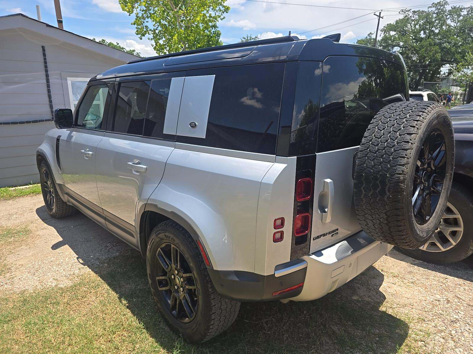 2021 Land Rover Defender 110 SE AWD