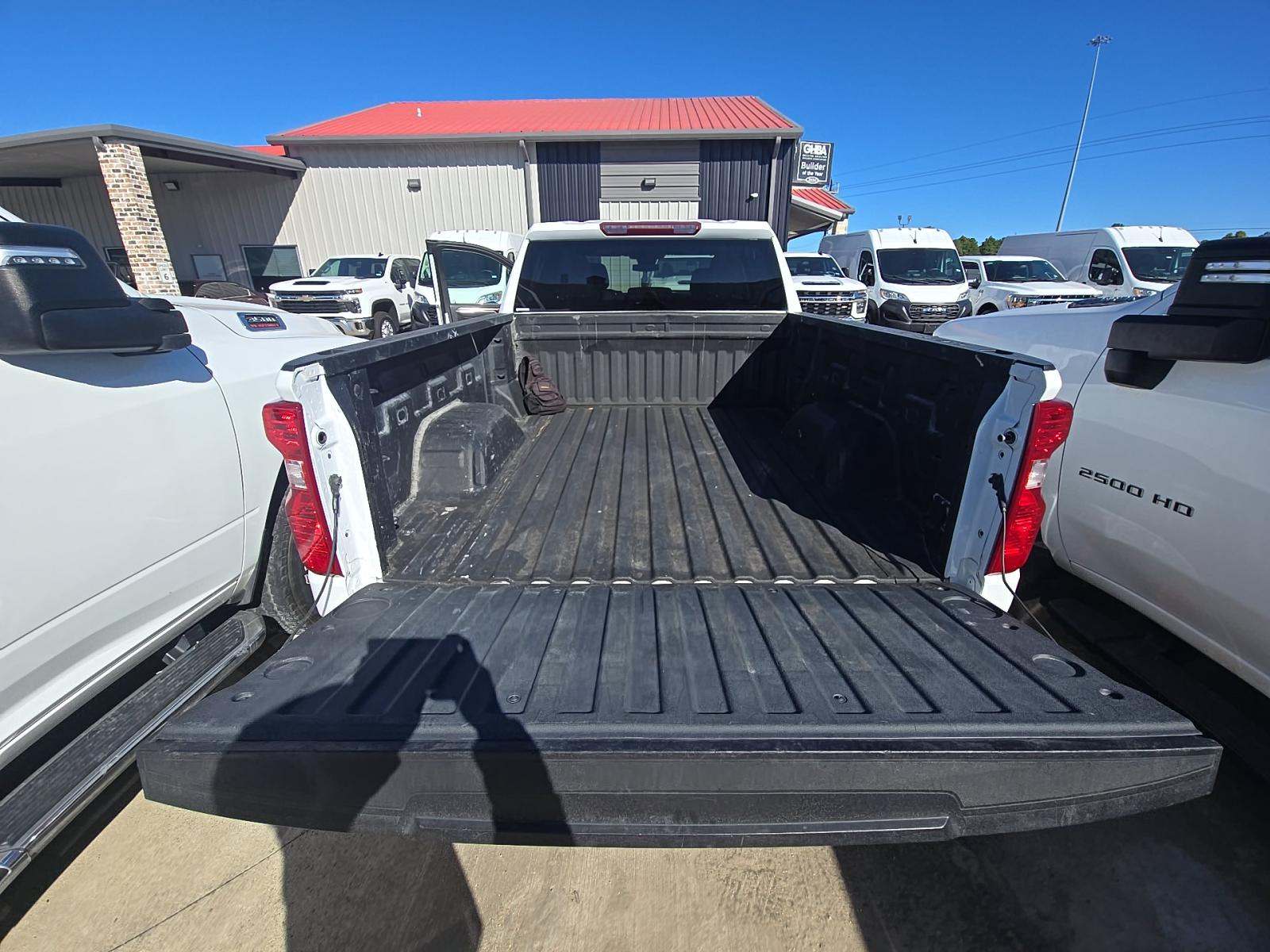 2023 Chevrolet Silverado 1500 LT AWD
