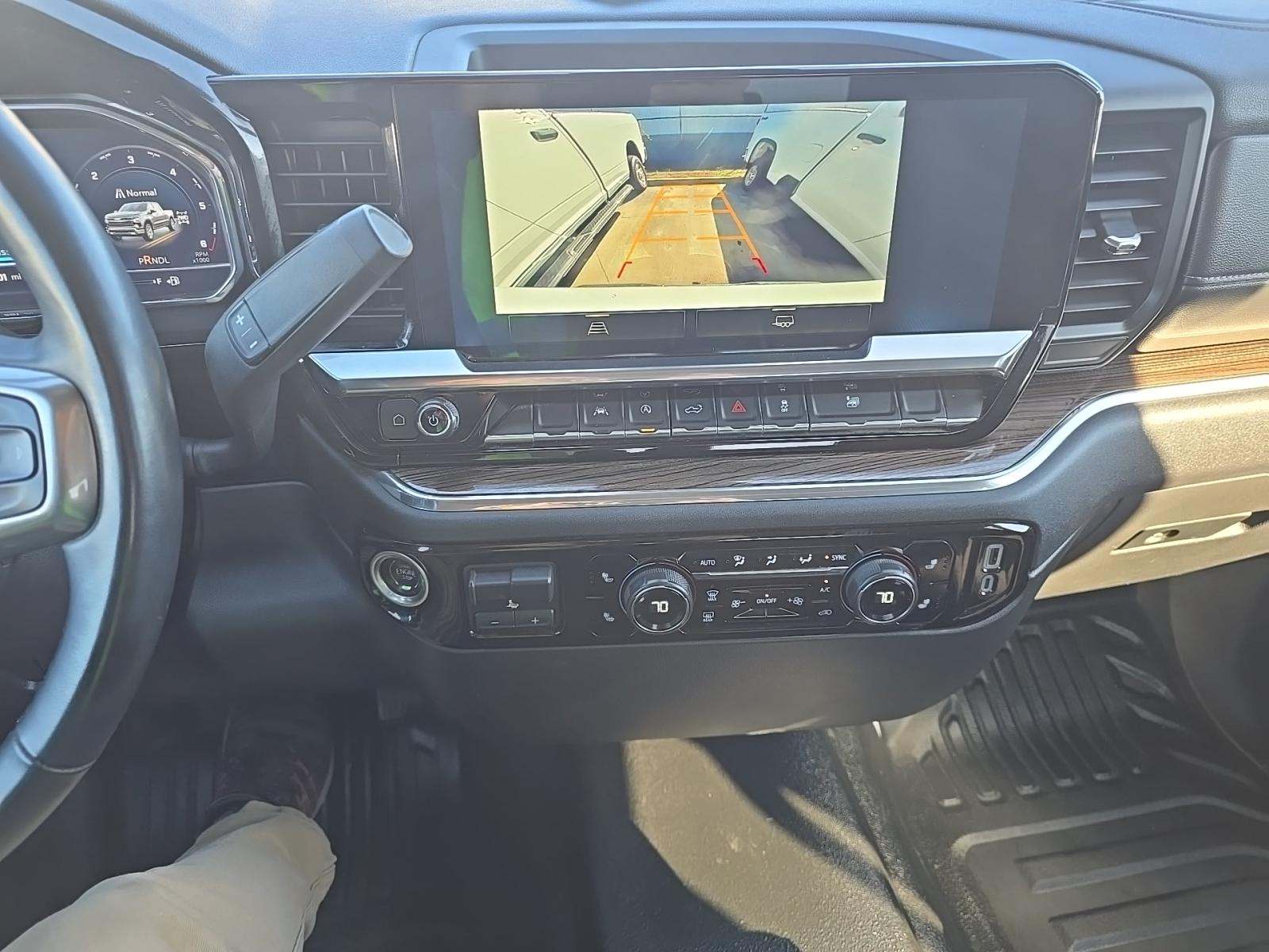 2023 Chevrolet Silverado 1500 LT AWD