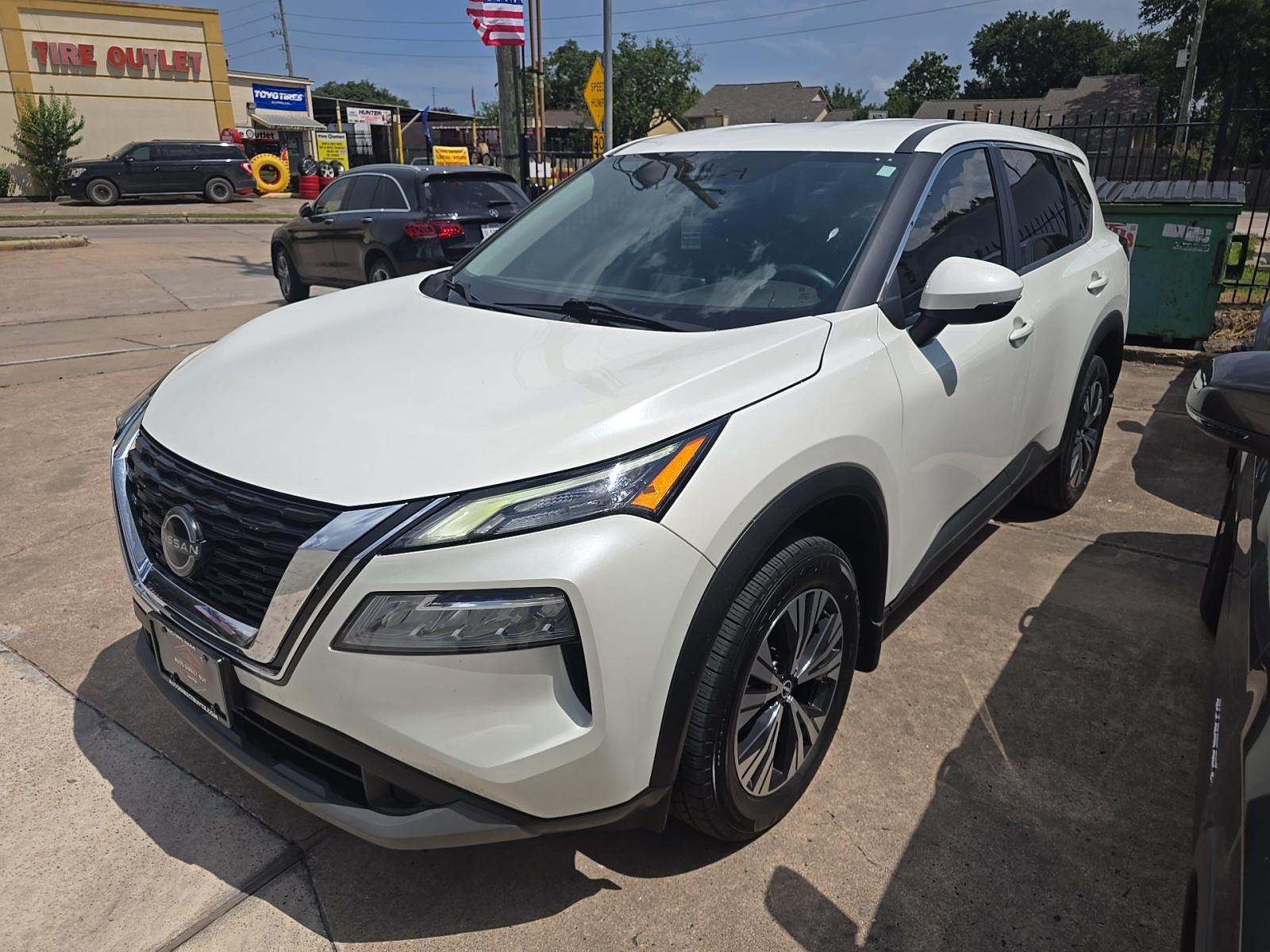 2023 Nissan Rogue SV FWD