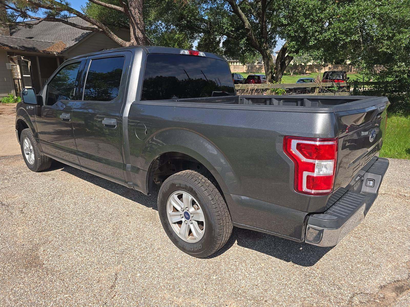 FORD F-150 - 2