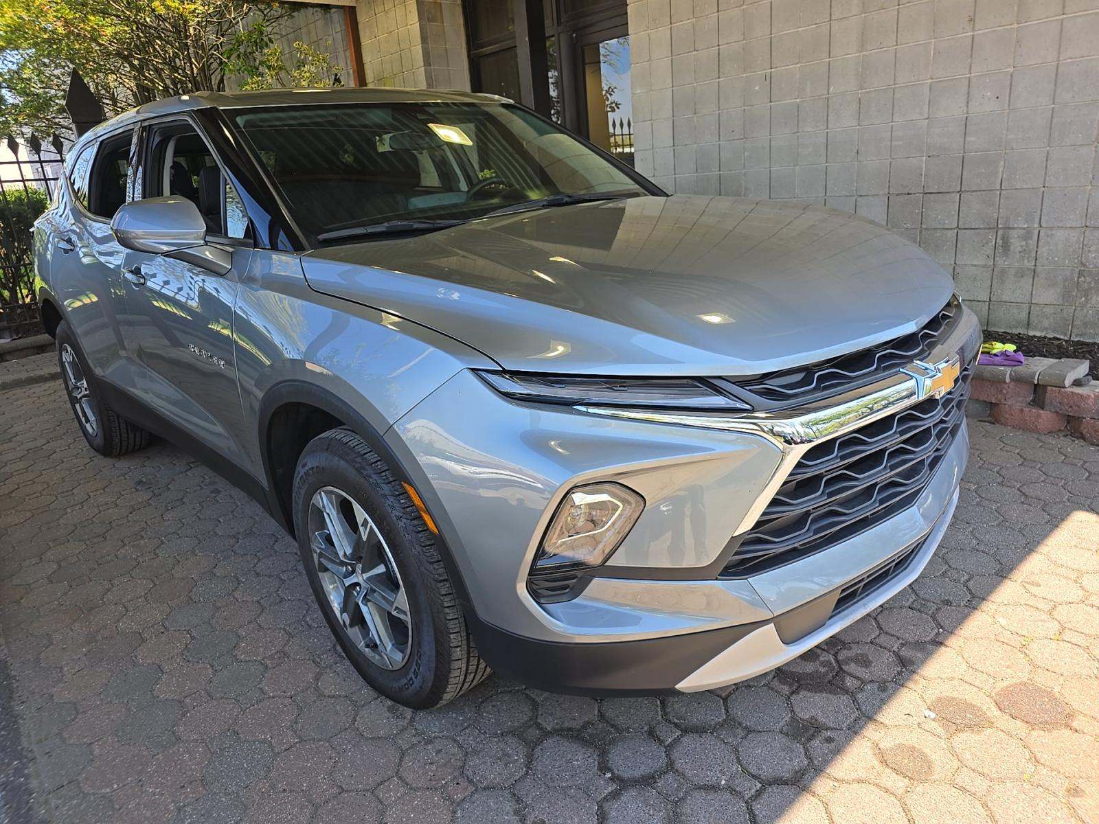 CHEVROLET BLAZER - 4
