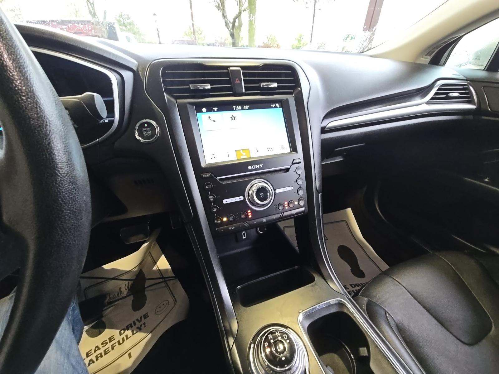 FORD FUSION - 10