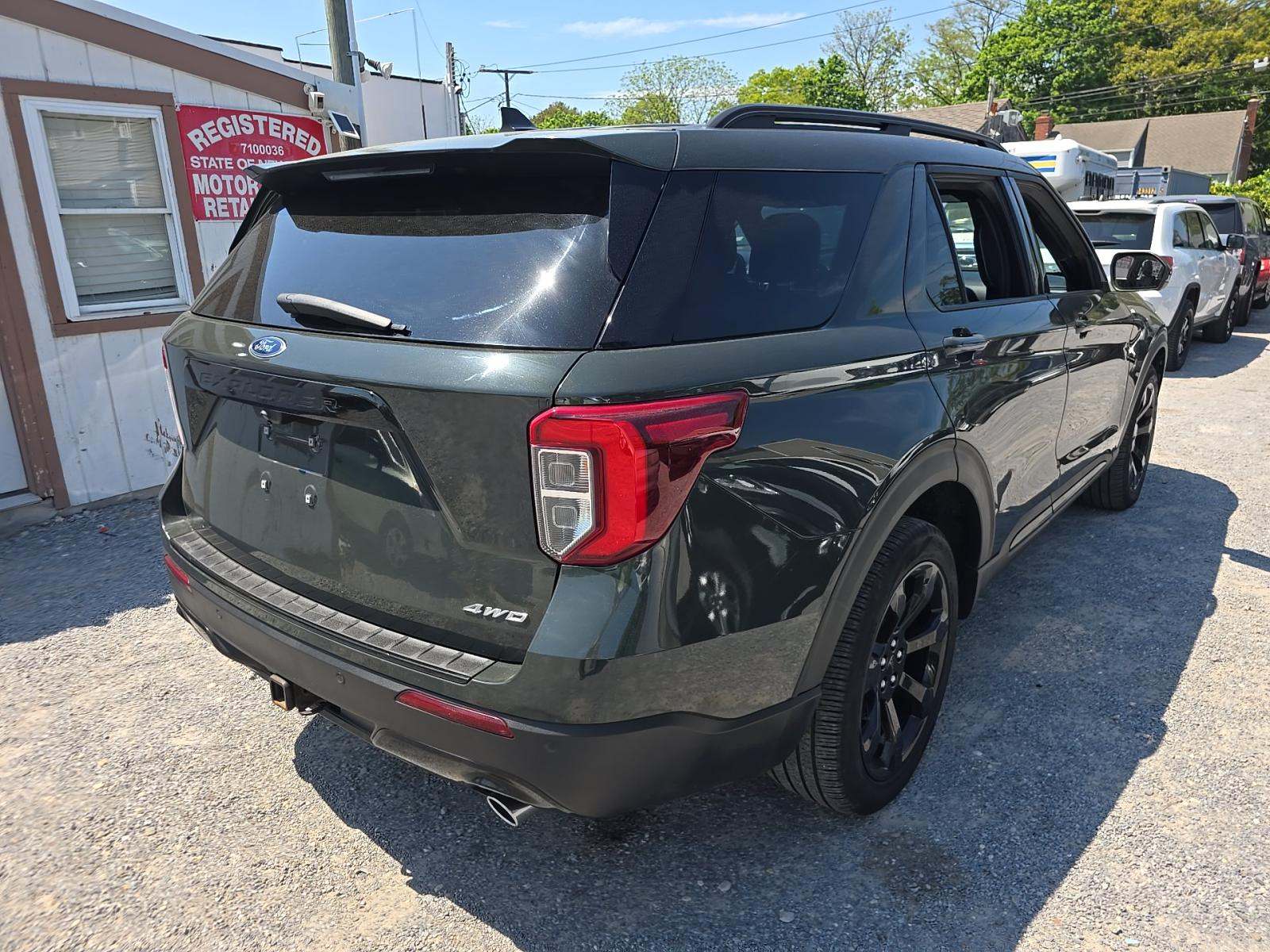FORD EXPLORER - 3
