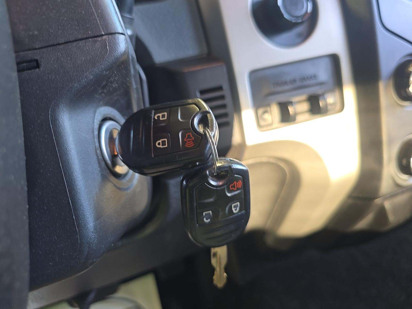 FORD F-150 - 8