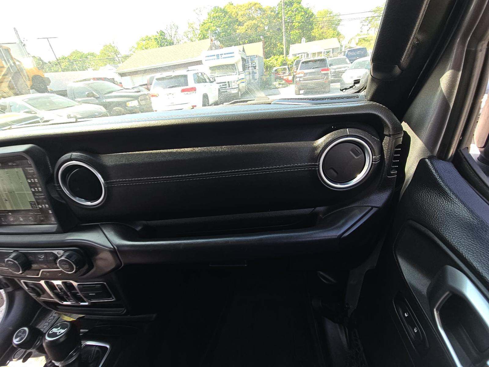 2018 Jeep Wrangler Unlimited Sahara AWD