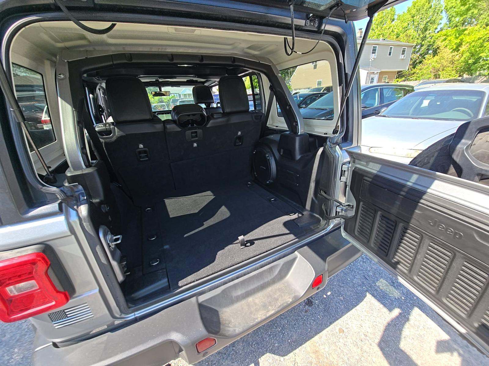 2018 Jeep Wrangler Unlimited Sahara AWD