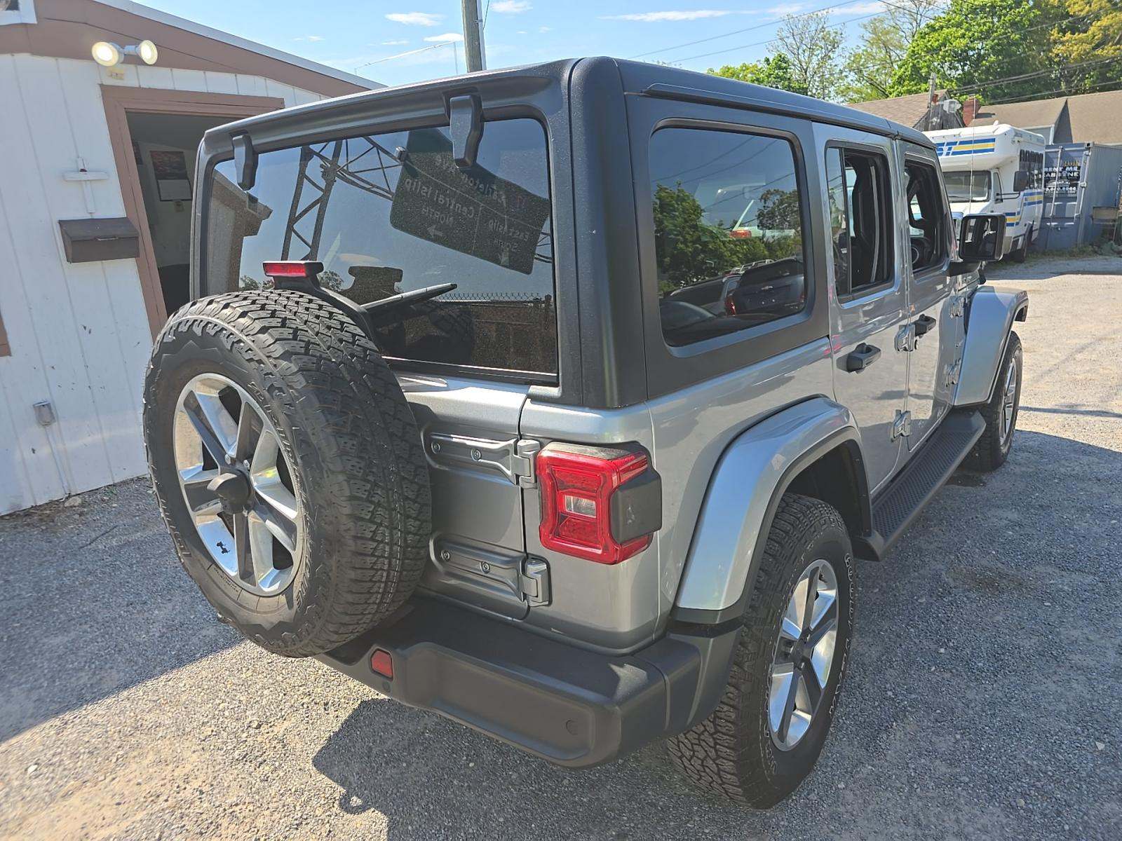 2018 Jeep Wrangler Unlimited Sahara AWD