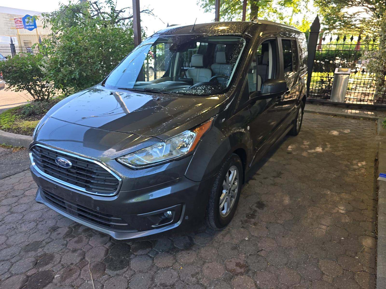 FORD TRANSIT CONNECT - 1