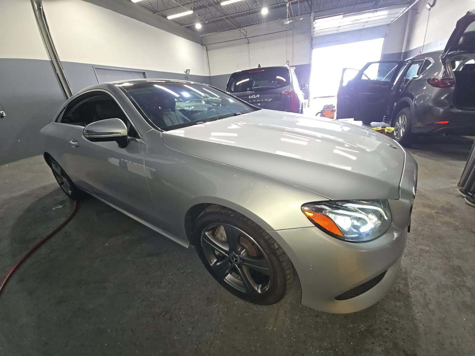 MERCEDES-BENZ E-CLASS - 4