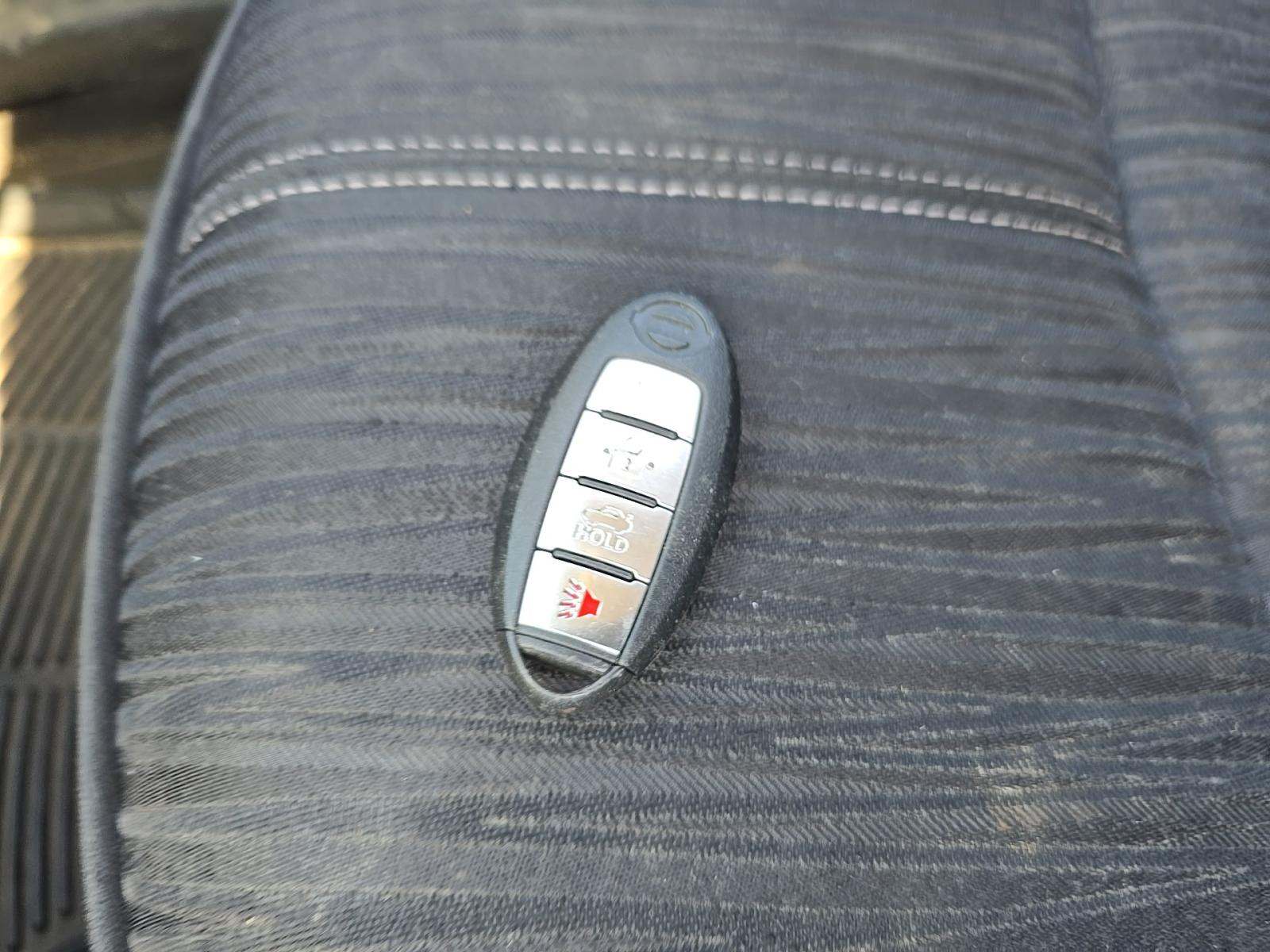 NISSAN SENTRA - 8