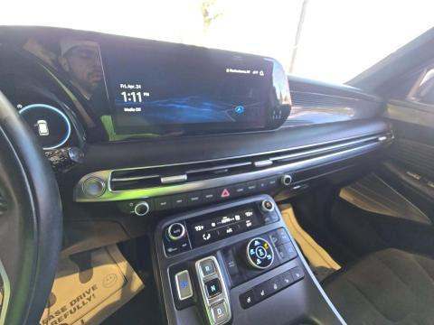 HYUNDAI CALLIGRAPHY NIGHT EDITION - 10