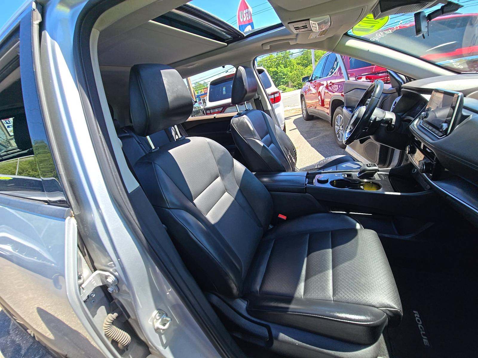 2021 Nissan Rogue SV AWD