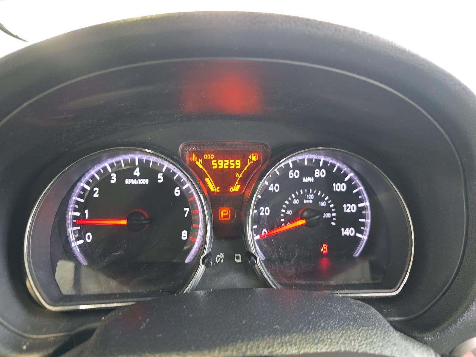 NISSAN VERSA NOTE - 9
